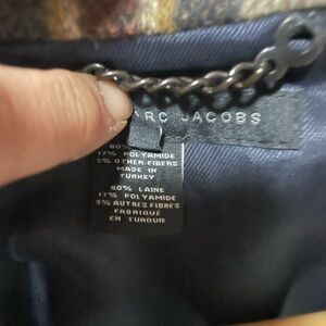 Men’s Marc by Marc Jacob’s mid weight coat. Medium-Large